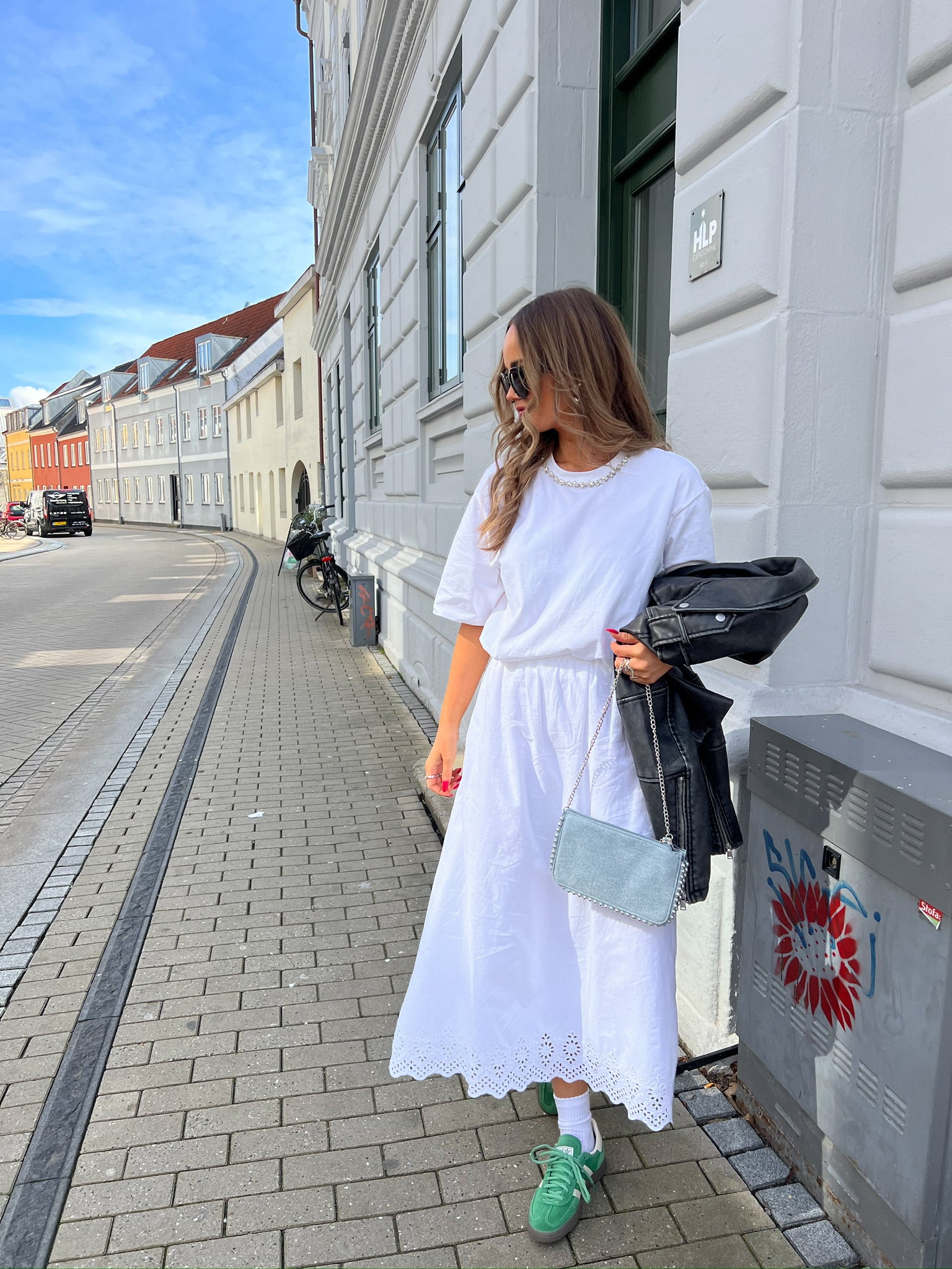 ONLLOU Midi Skirt - Hvit